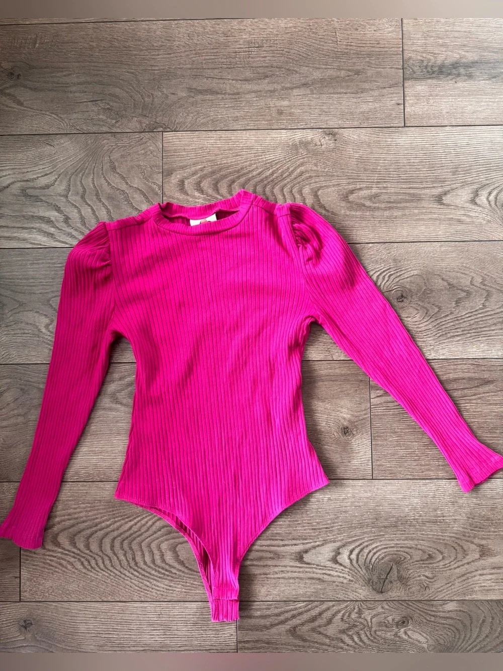 Farm Rio Fuchsia Scoop Neck Ribbed Long Sleeve Bodysuit, Size Small - Picture 3 of 8